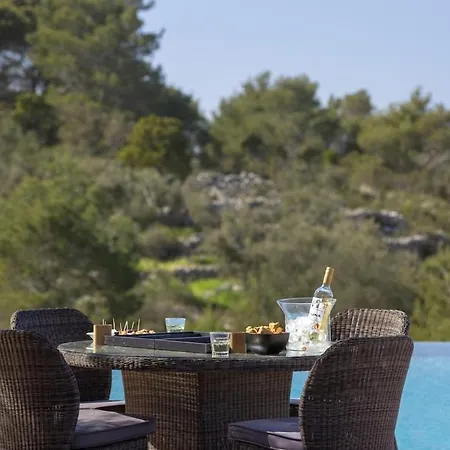 Βίλα Borsa Secluded Retreat With Sea Views Gym Kávallos