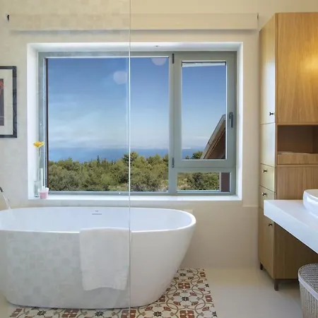 Borsa Secluded Retreat With Sea Views Gym *