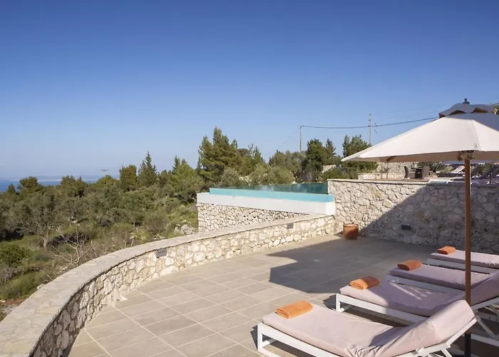 Borsa Secluded Retreat With Sea Views Gym 빌라