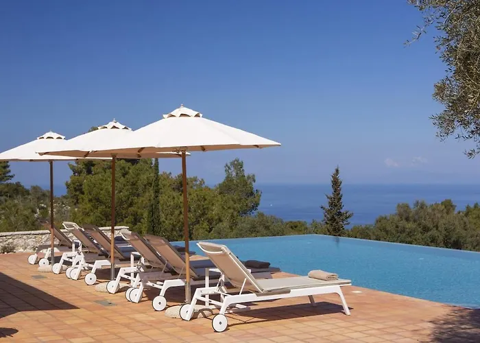 Borsa Secluded Retreat With Sea Views Gym 빌라