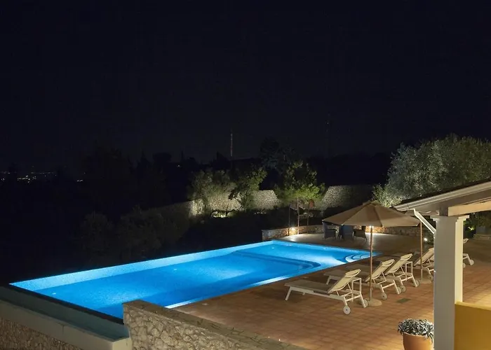 빌라 Borsa Secluded Retreat With Sea Views Gym *